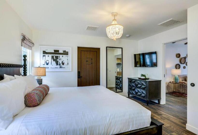 带按摩浴盆的套房, La Serena Villas, A Kirkwood Collection