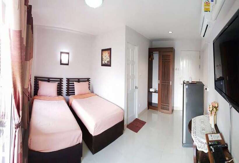 اتاق استاندارد, Pornkasem House