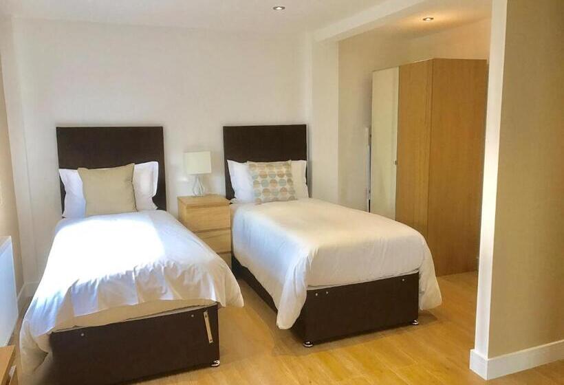 غرفة قياسية, Ilford Tower Apartments