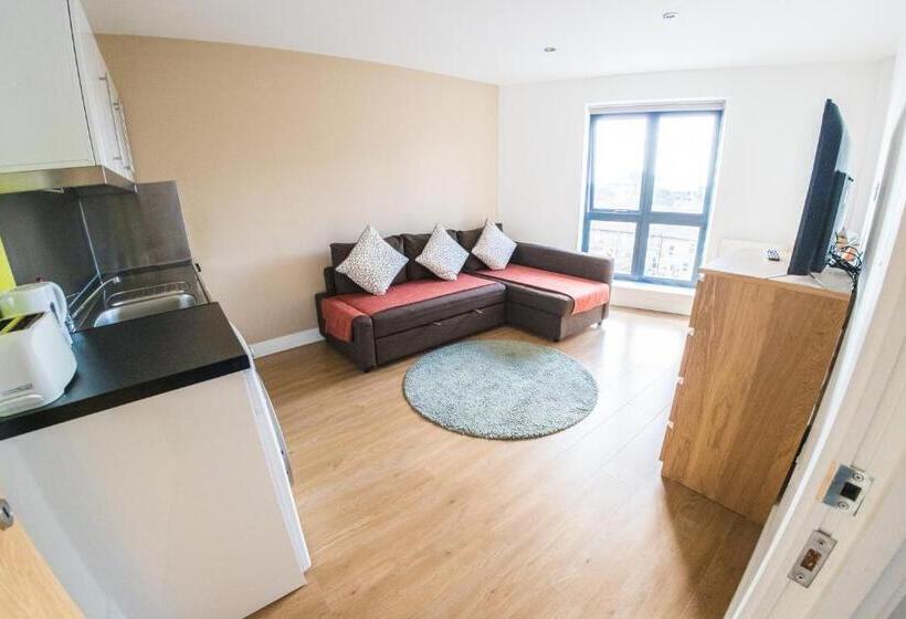 침실 1개 아파트, Ilford Tower Apartments