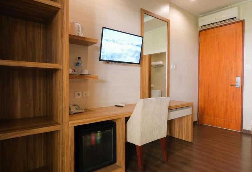 חדר דחוקס עם מיטת קינג, Kamarkoe Hotel Seminyak