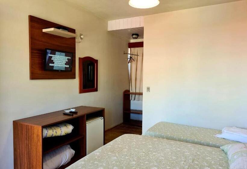 Номер Стандарт Трехместный, Bartholo Plaza Hotel Santa Catarina