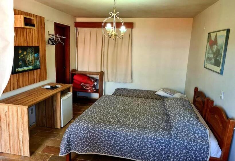 غرفة قياسية رباعية, Bartholo Plaza Hotel Santa Catarina