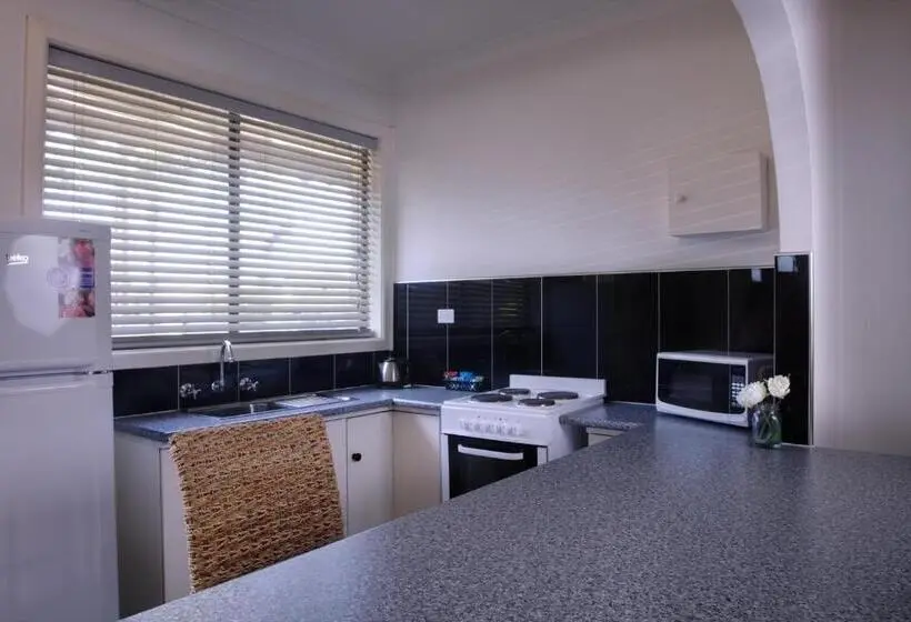 Standard-studio, Tuncurry Motor Lodge