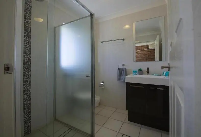 Standard Kolmen Hengen Huone, Tuncurry Motor Lodge