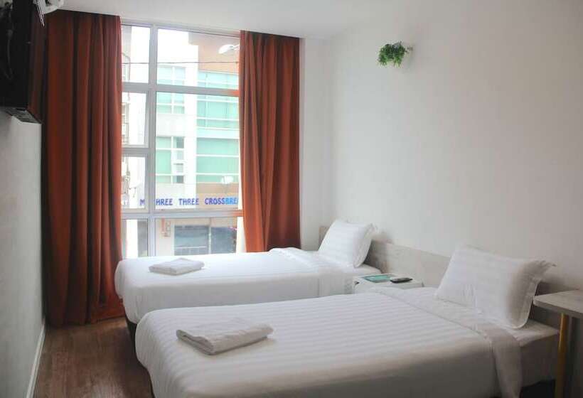 Habitació Deluxe, Vrest