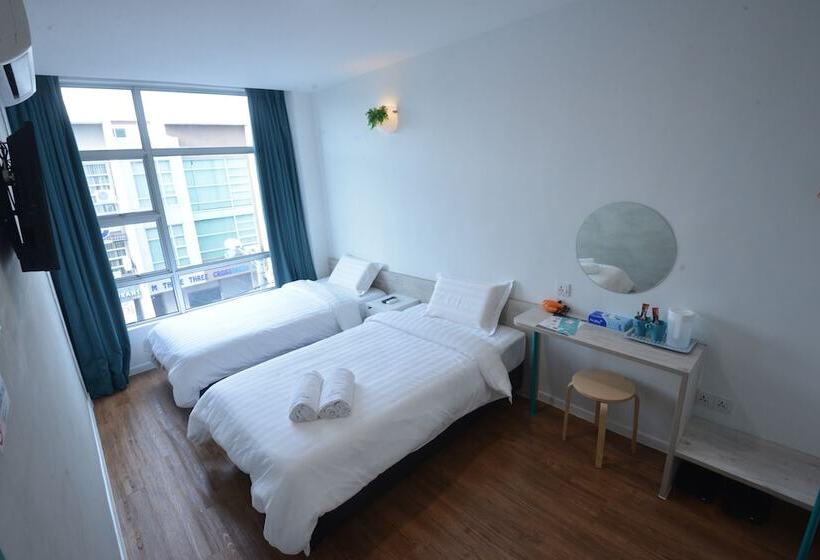 Habitació Deluxe, Vrest