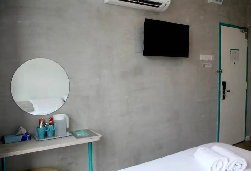 Deluxe Room, Vrest