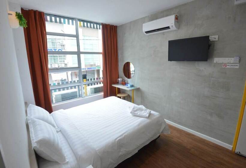 Habitació Deluxe, Vrest