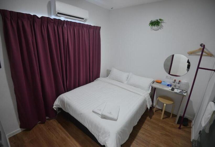 Habitació Superior, Vrest