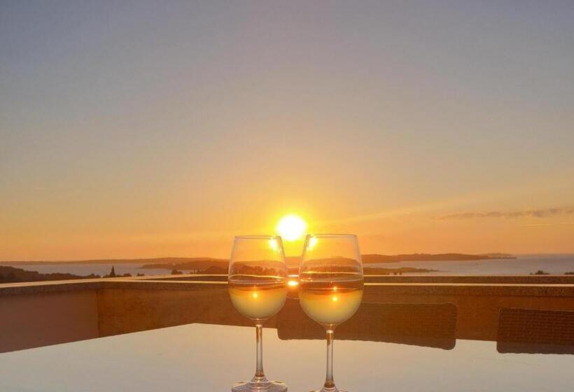 带2个卧室的公寓, Adrion Apart