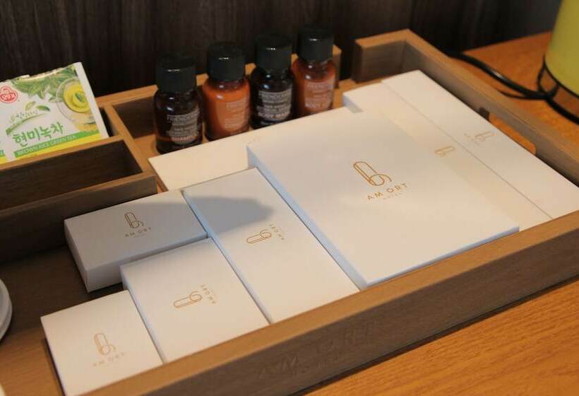 חדר דלוקס נוף לים, Am Ort