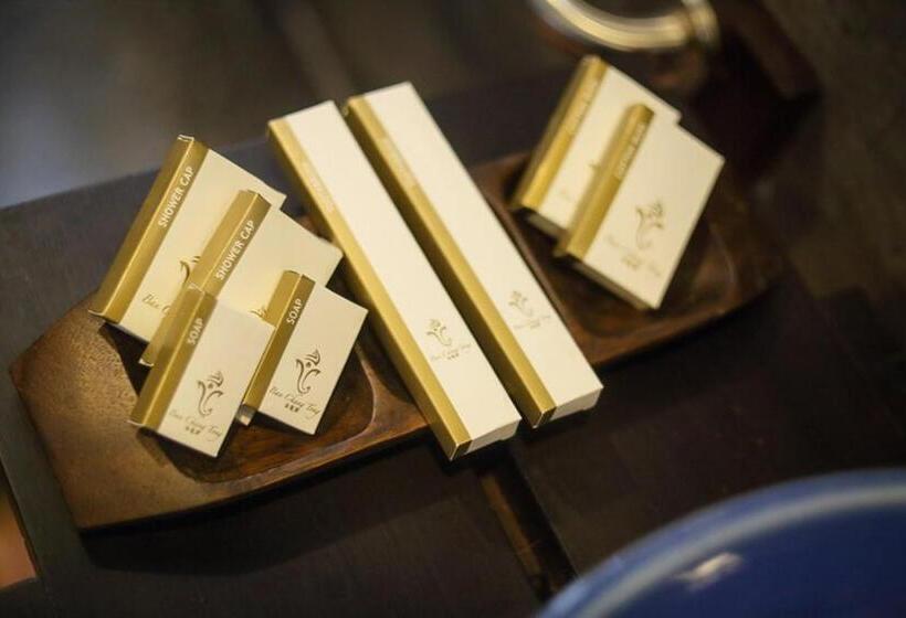 חדר דלוקס, Ban Chang Tong