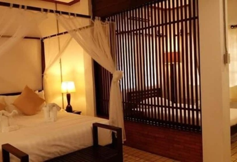 סוויטה משפחתית, Ban Chang Tong