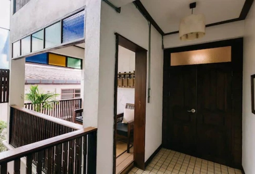 סוויטה משפחתית, Ban Chang Tong