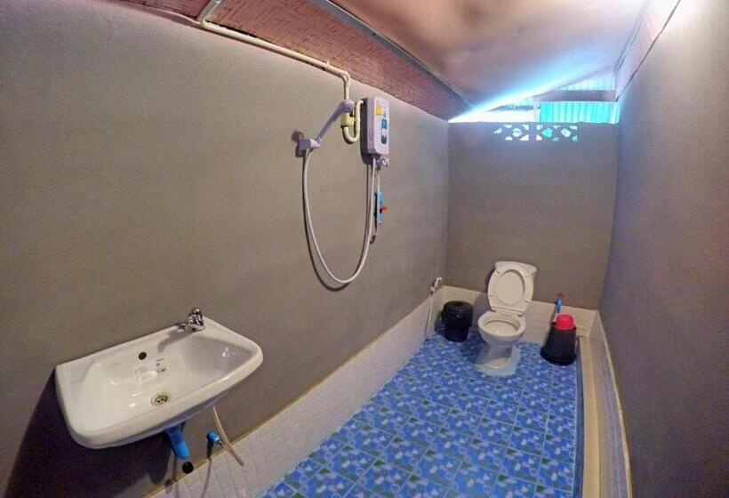 Номер Стандарт, Kk Hut