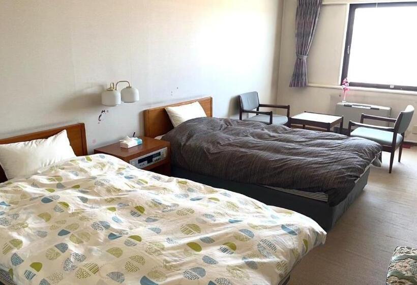 إستوديو قياسى, Royal Kitami