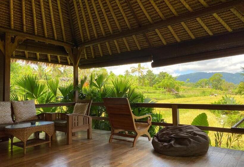 בקתה סטנדרטית, Sawah Indah Villa