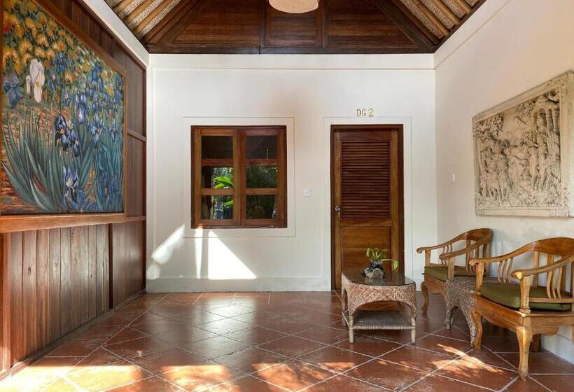 חדר סטנדרט נוף לבריכה, Sawah Indah Villa