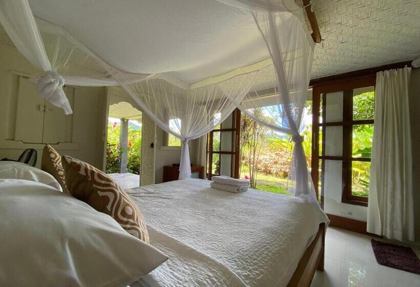 חדר אקונומי, Sawah Indah Villa