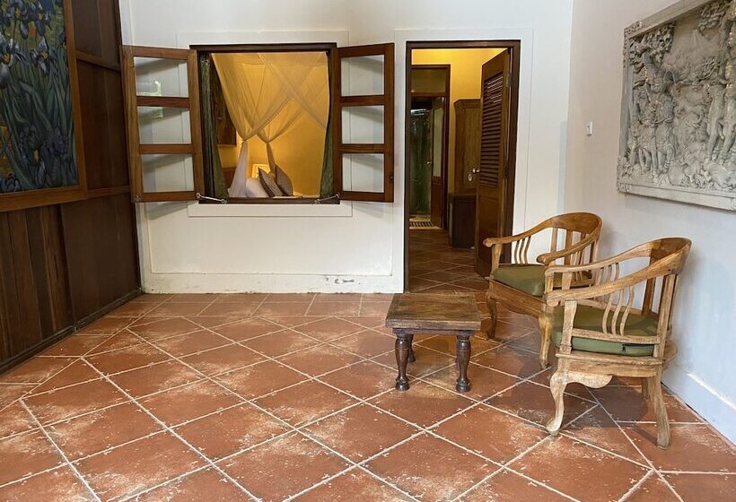 חדר סטנדרט נוף לבריכה, Sawah Indah Villa