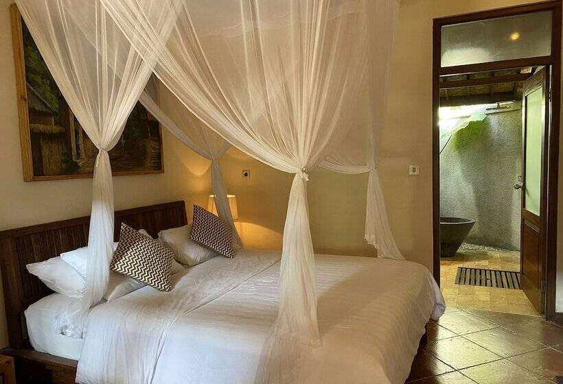 חדר סטנדרט נוף לבריכה, Sawah Indah Villa