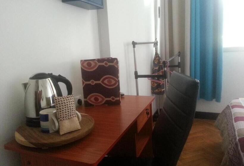 غرفة قياسية فردية, The Quiet Corner Guest House