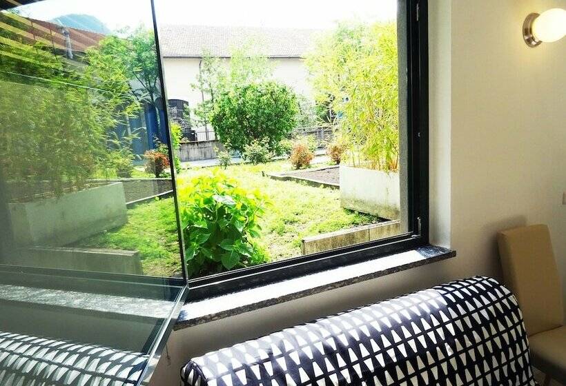 خانه 1 خوابه, Victoria Royal Garden