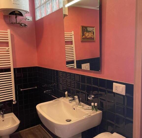 اتاق سوپریور چهار تخته, Victoria Royal Garden