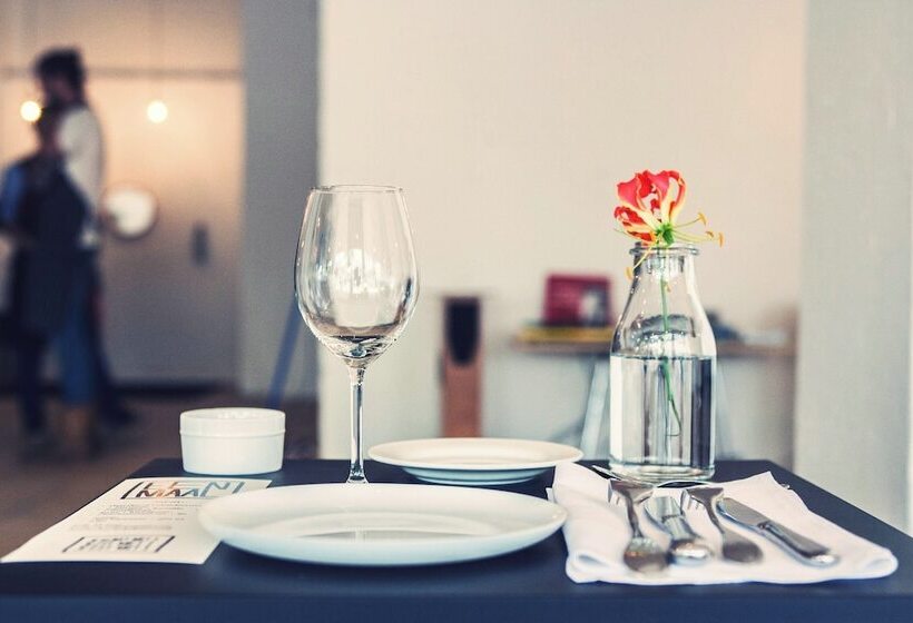 خانه 1 خوابه, Victoria Royal Garden