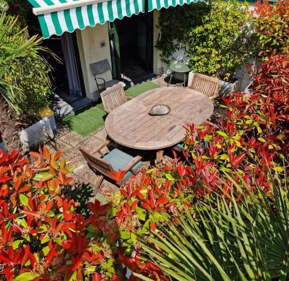 آپارتمان اجرایی 1 خوابه, Victoria Royal Garden