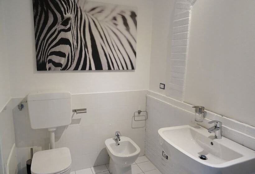 خانه 1 خوابه, Victoria Royal Garden