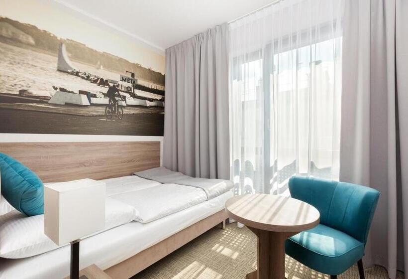 Стандартный Номер Кровать Кинг, Meet Poznań