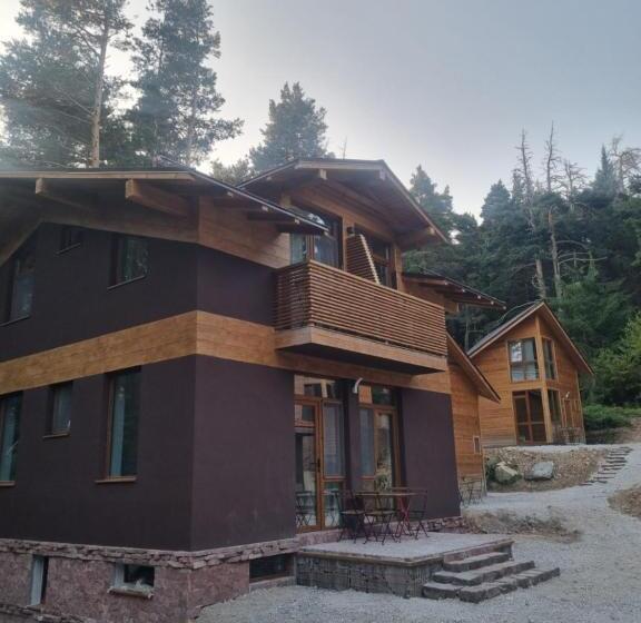 استودیو استاندارد با چشم‌انداز, Restaurant 6ato Rila