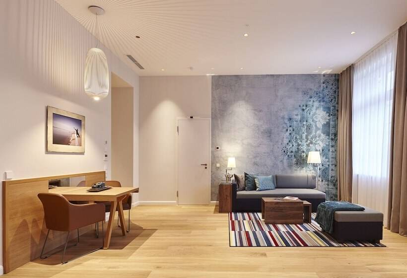 סוויטת אקזקיוטיב עם מרפסת, The Wellem, In The Unbound Collection By Hyatt