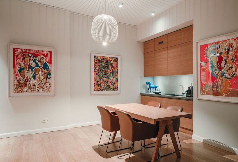 סוויטה עם טרסה, The Wellem, In The Unbound Collection By Hyatt