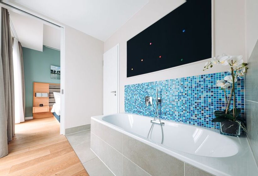 סוויטה עם טרסה, The Wellem, In The Unbound Collection By Hyatt