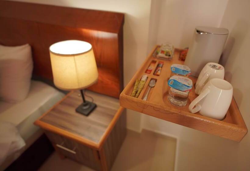 اتاق لوکس, Petra Plaza