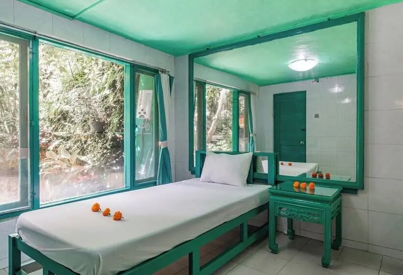ツーベッドルーム　ヴィラ, Belvilla Padma Legian Resort Near Monkey Forestnearubud Palace