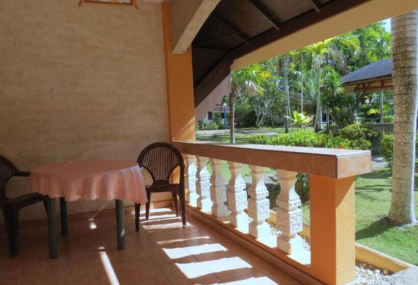 패밀리 룸, Alonaland Resort