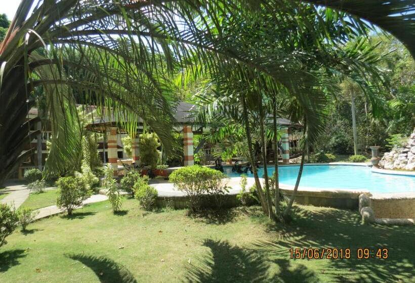اتاق خانوادگی, Alonaland Resort