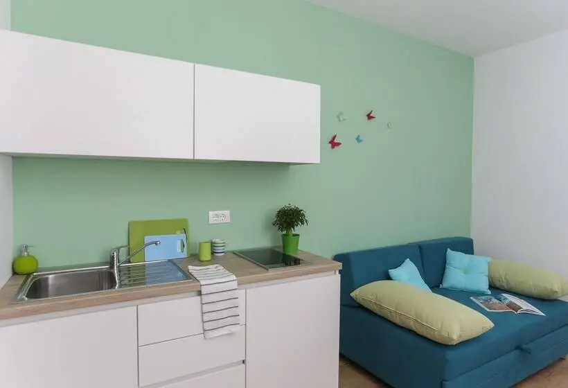 テラス付き１ベッドルームアパートメント, Apartments Villa Karmen