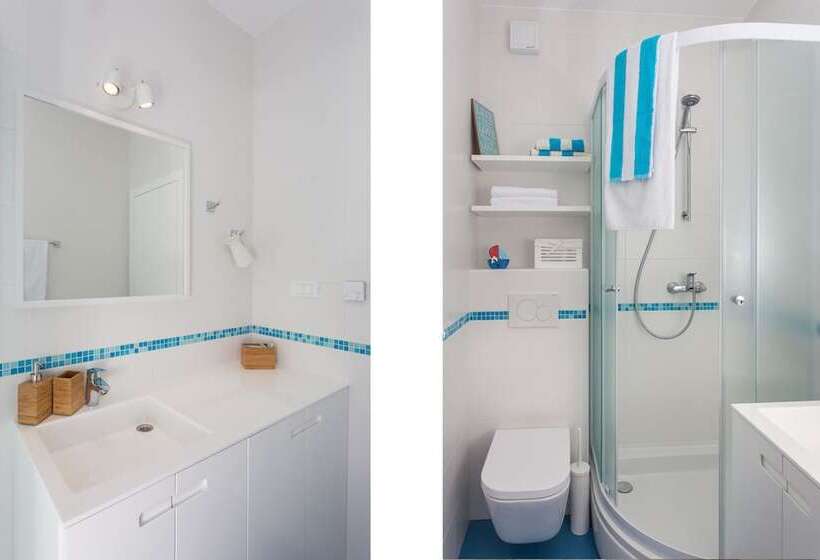 带3个卧室带海景的公寓, Apartments Villa Karmen