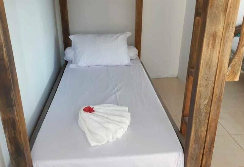 غرفة عائلية, Bajo Sunset Hostel