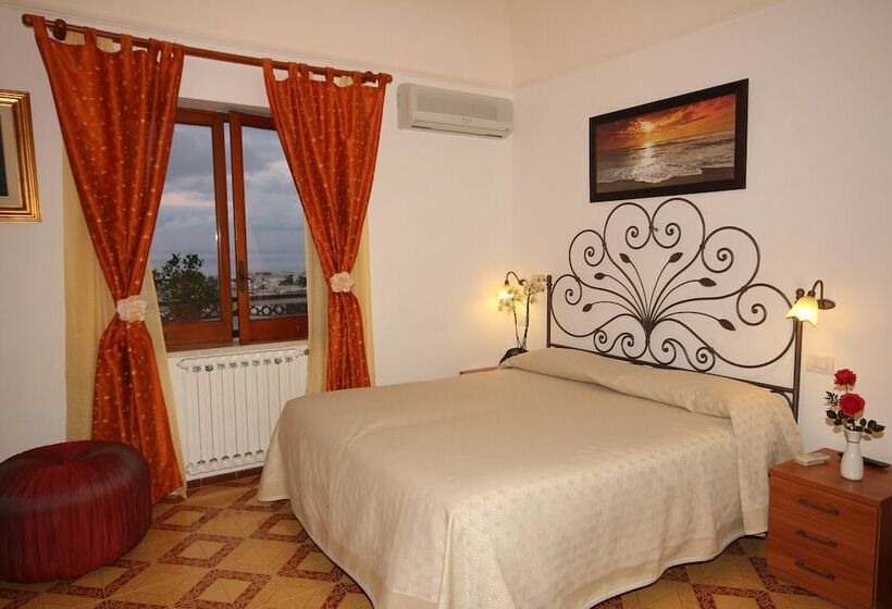 غرفة قياسية مطلّة علي البحر, B&b Il Grappolo