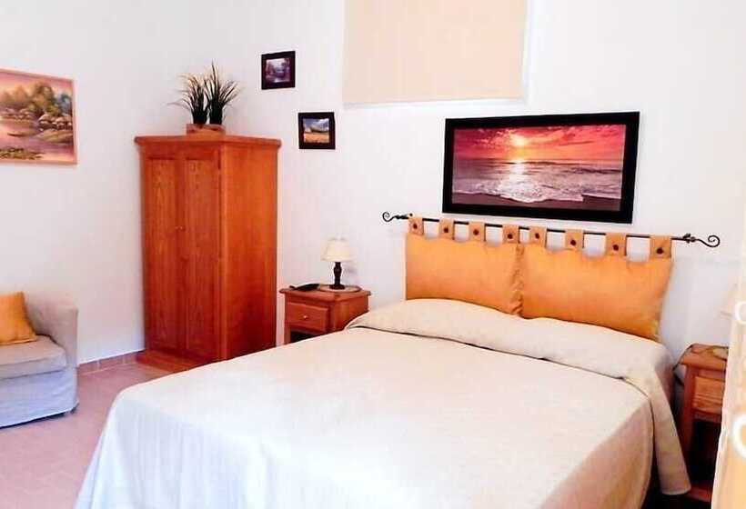 غرفة قياسية مطلّة علي الحديقة, B&b Il Grappolo