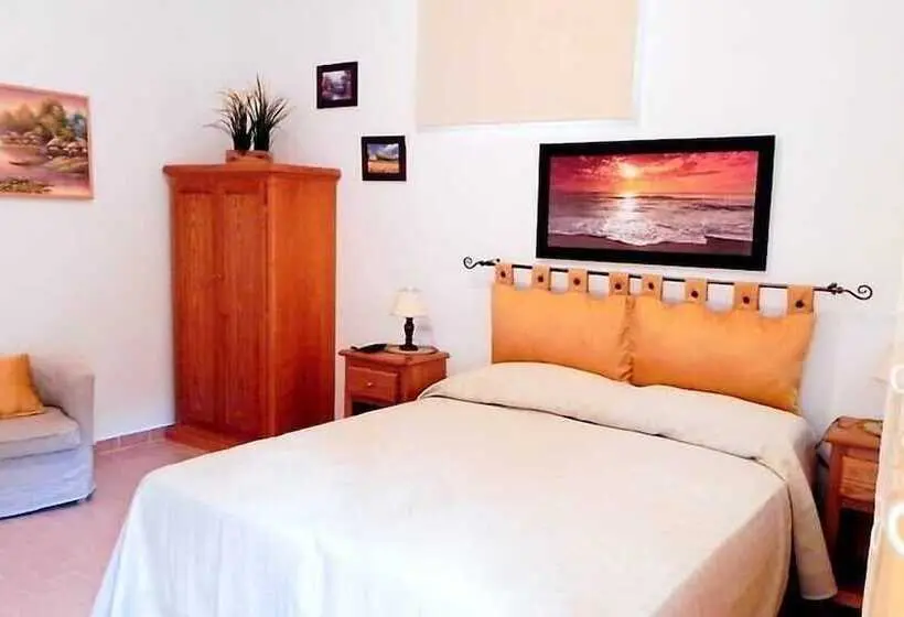ガーデンビュースタンダードルーム, B&b Il Grappolo