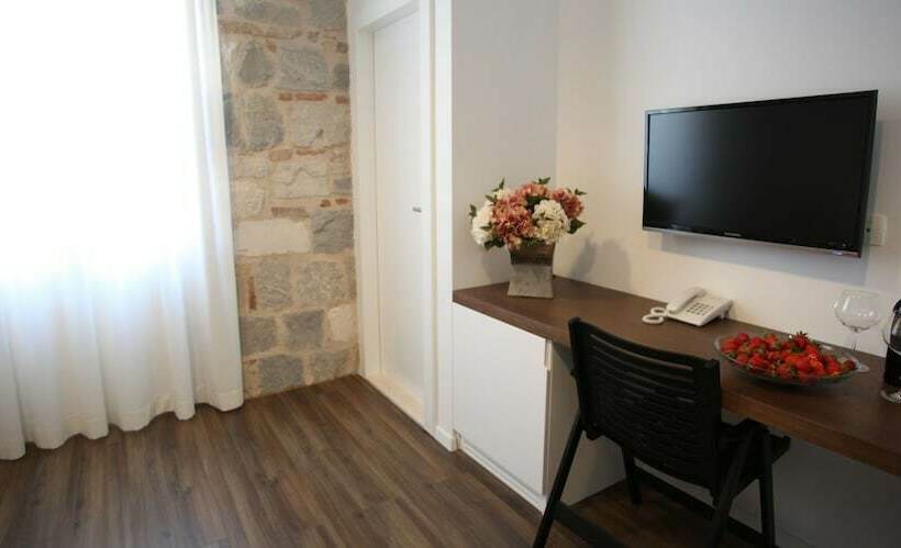 Deluxe Room, Azur Palace Luxury Rooms