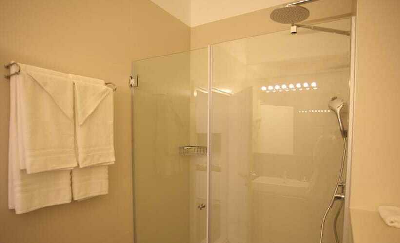 Economy Room, Azur Palace Luxury Rooms