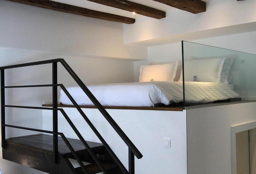 Deluxe Quadruple Room, Azur Palace Luxury Rooms